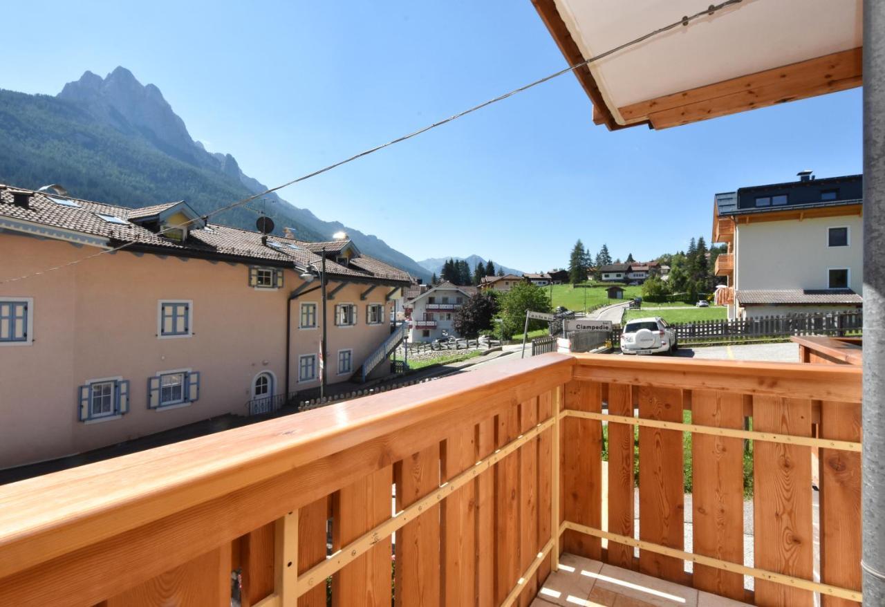 Casa Dorich Lägenhet Pozza di Fassa Exteriör bild